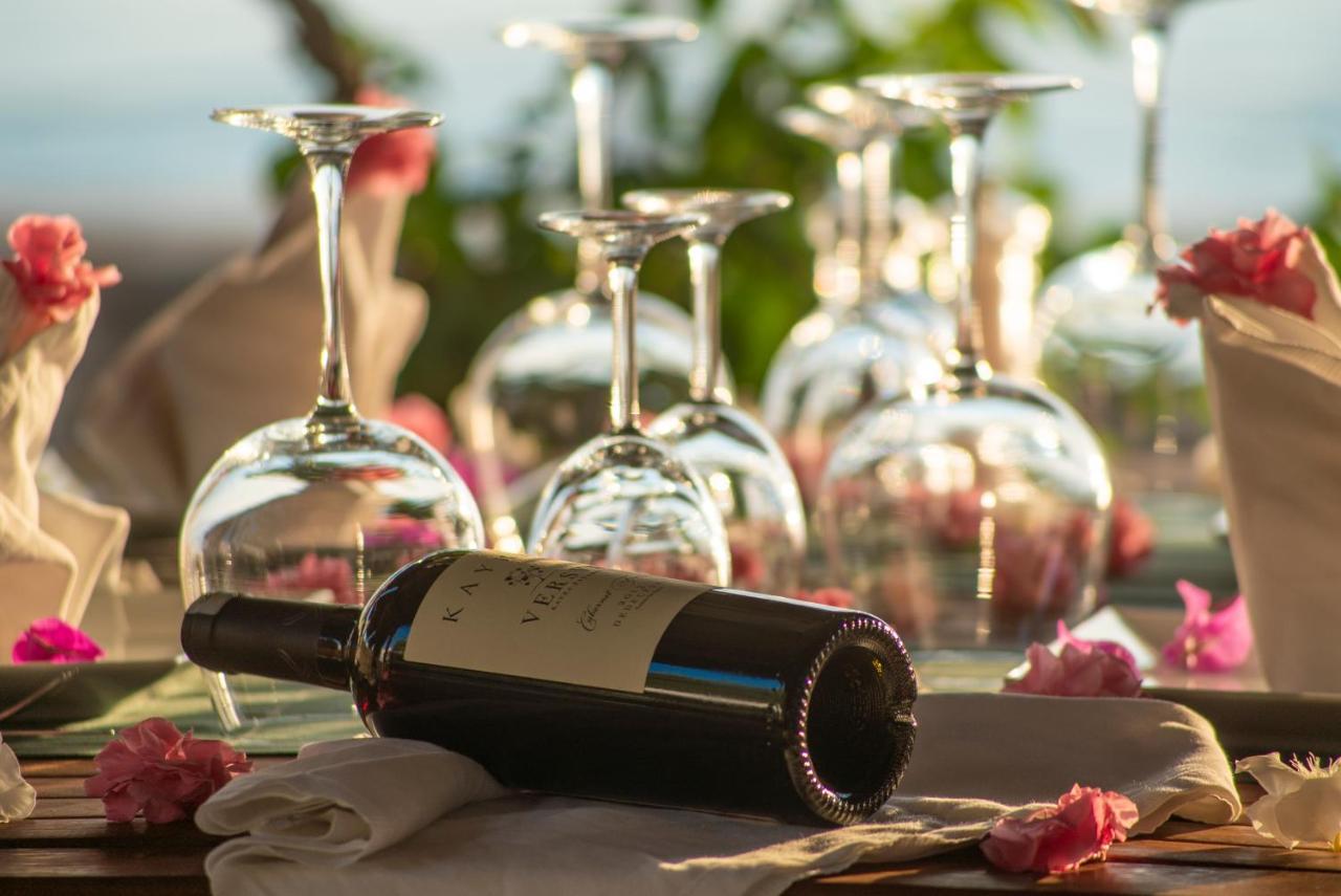 Side Beach Club Ngoại thất bức ảnh