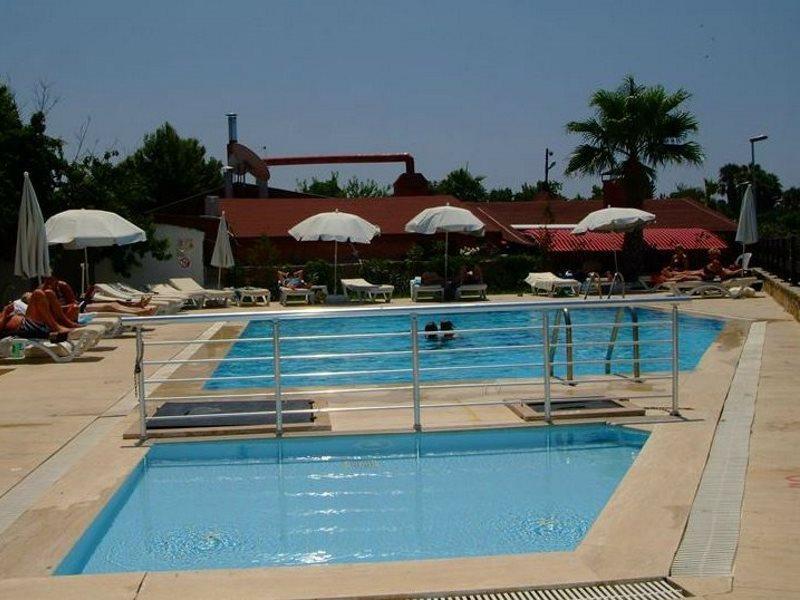 Side Beach Club Ngoại thất bức ảnh