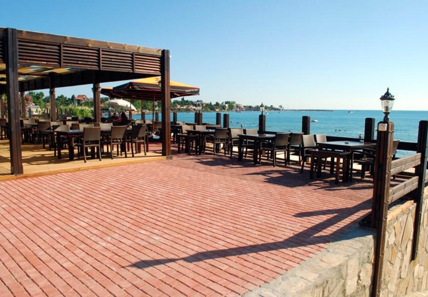 Side Beach Club Ngoại thất bức ảnh